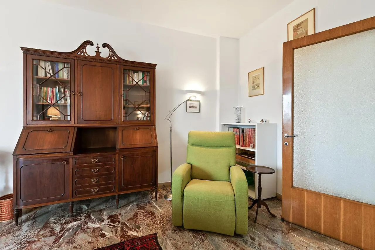 Condominio Torcello Vintage Apartment Mestre Italy